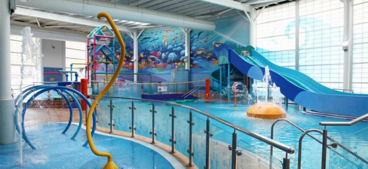 Blue Dolphin Holiday Park Gristhorpe Eksteriør bilde
