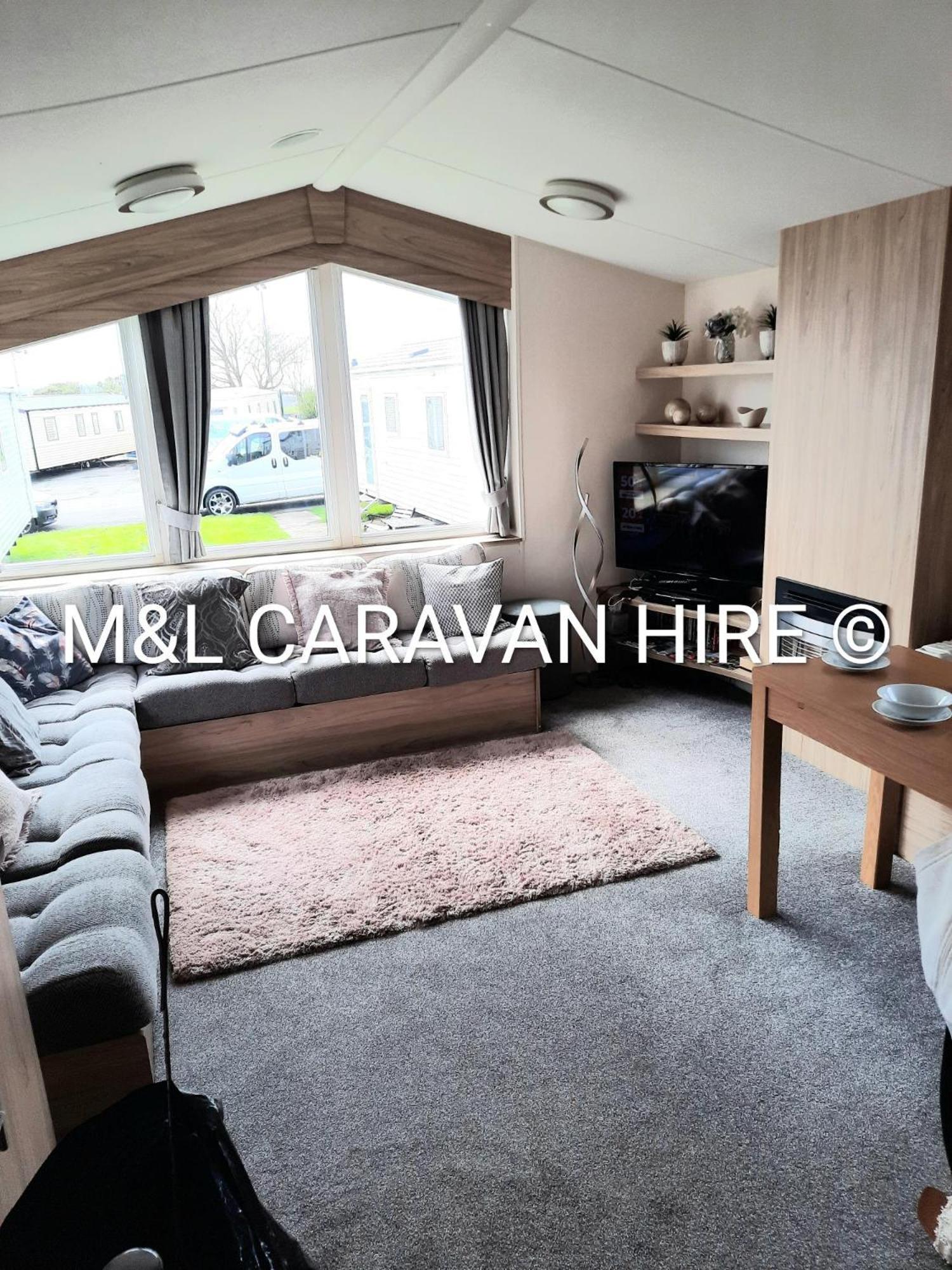 Blue Dolphin Holiday Park Gristhorpe Eksteriør bilde